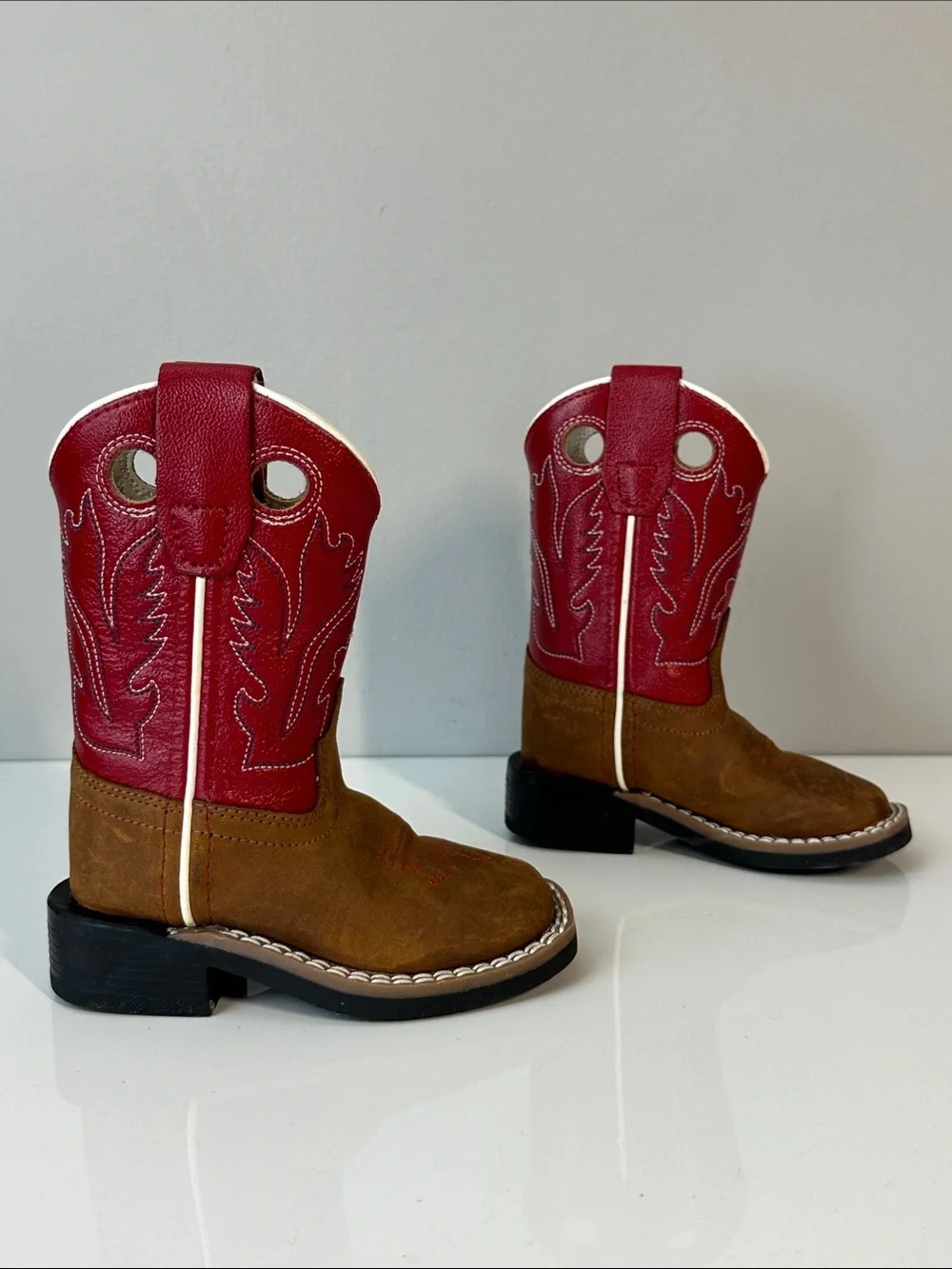 Old West Red Kids Distress Leather Broad Square Toe Cowboy Boots Size 4 Western